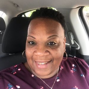 Meet your Posher, Lashunda